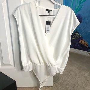 White sleeveless body suit